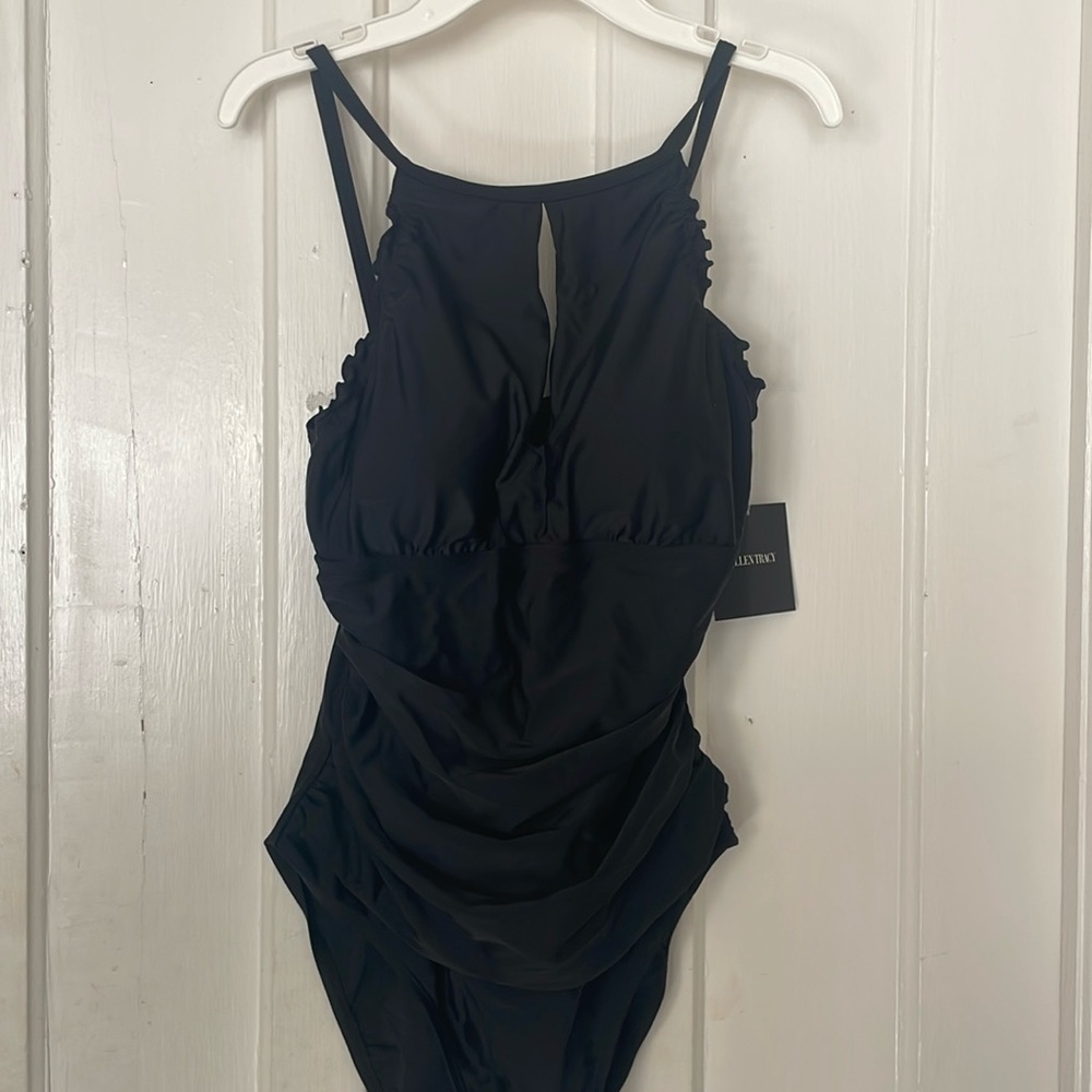 NWT one piece swimsuit never worn